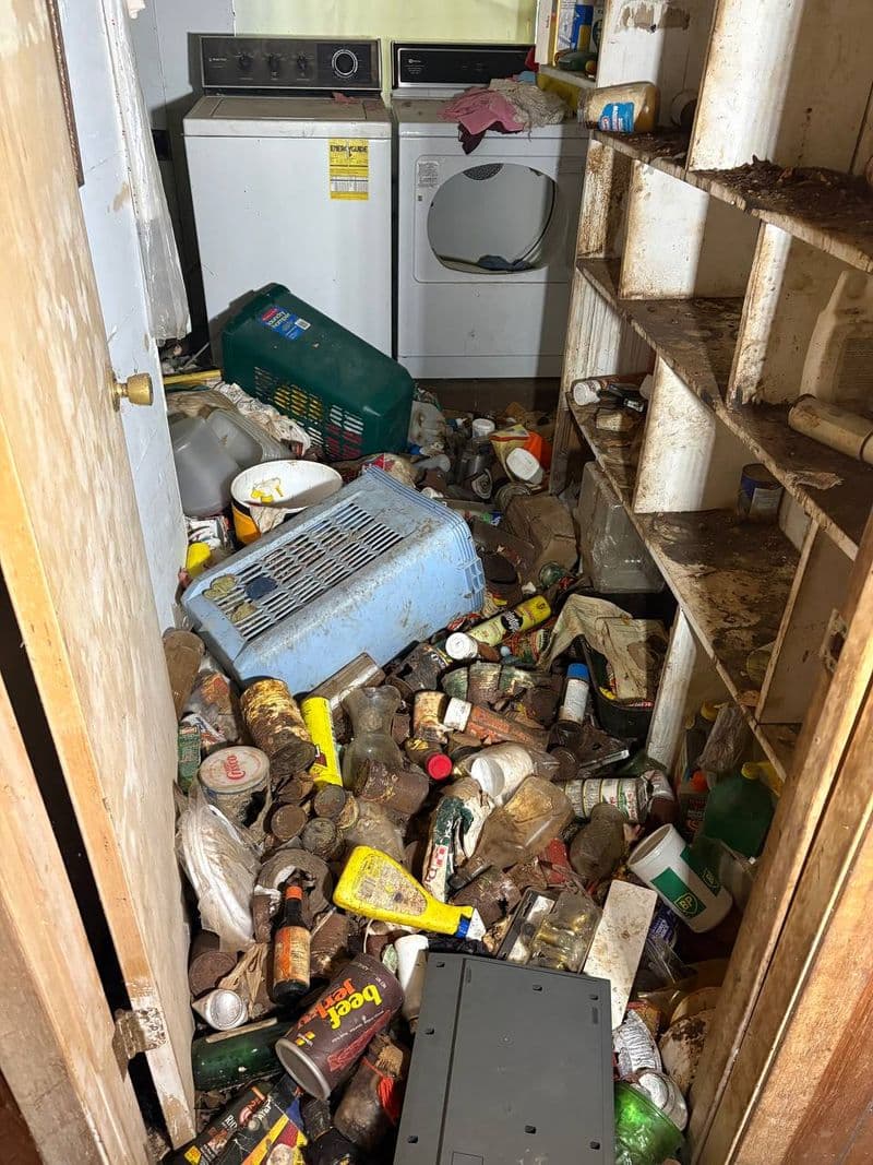 Estate cleanout, a Premium Junk Removal & Demo job in East Tennessee